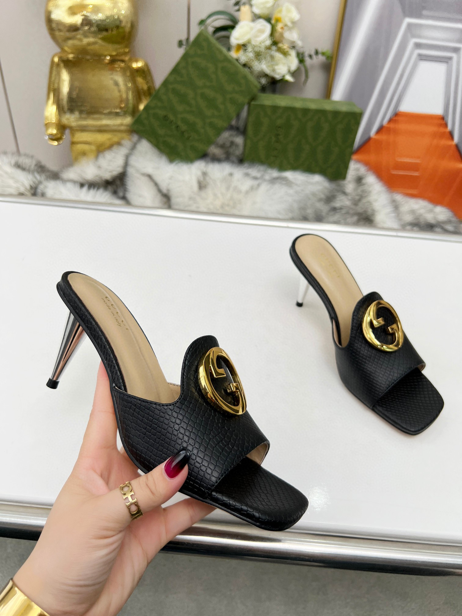 yupoo louboutin heels